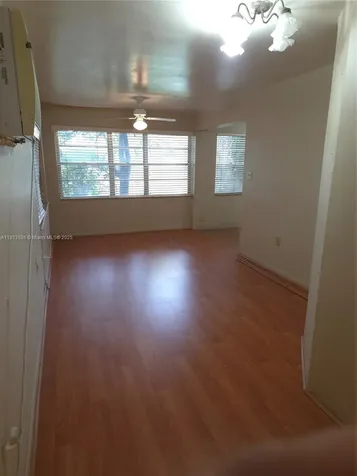 7280 SW 9th Street Miami FL 33144