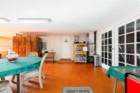 7280 SW 9th Street Miami FL 33144