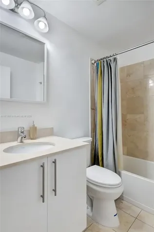 3330 NE 190th Street Aventura FL 33180