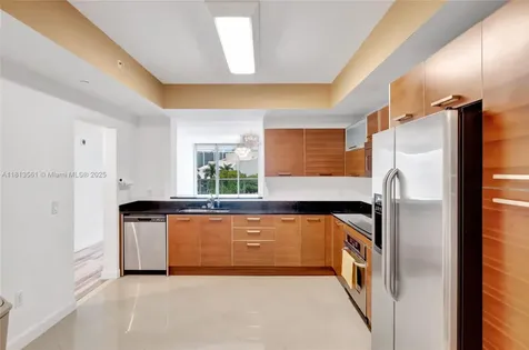 3330 NE 190th Street Aventura FL 33180