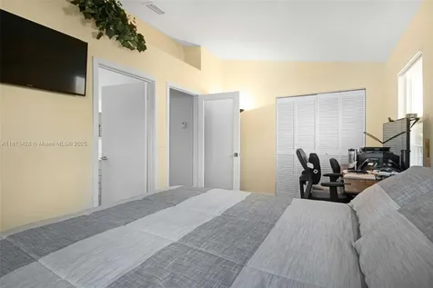 3897 NW 122nd Terrace Sunrise FL 33323