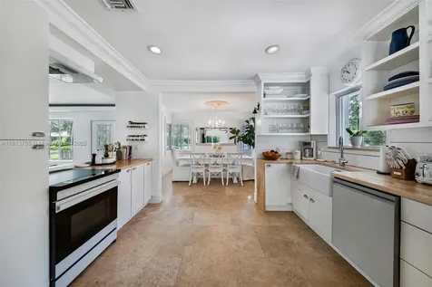 1255 NE 93rd Street Miami Shores FL 33138