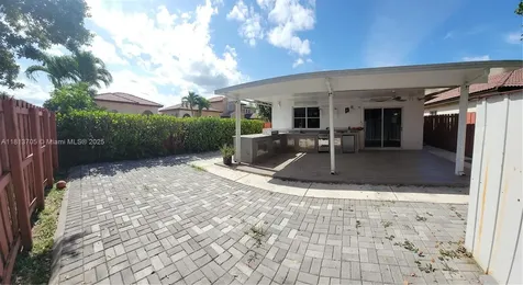 2501 NE 41st Terrace Homestead FL 33033