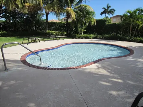 2501 NE 41st Terrace Homestead FL 33033