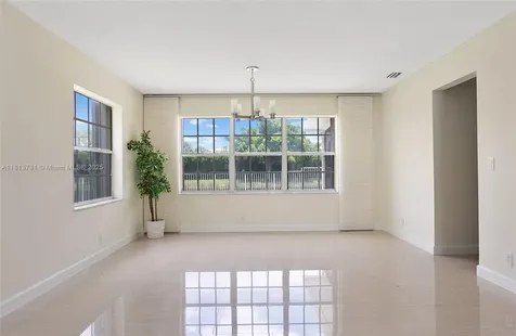 210 Somerset Way Weston FL 33326