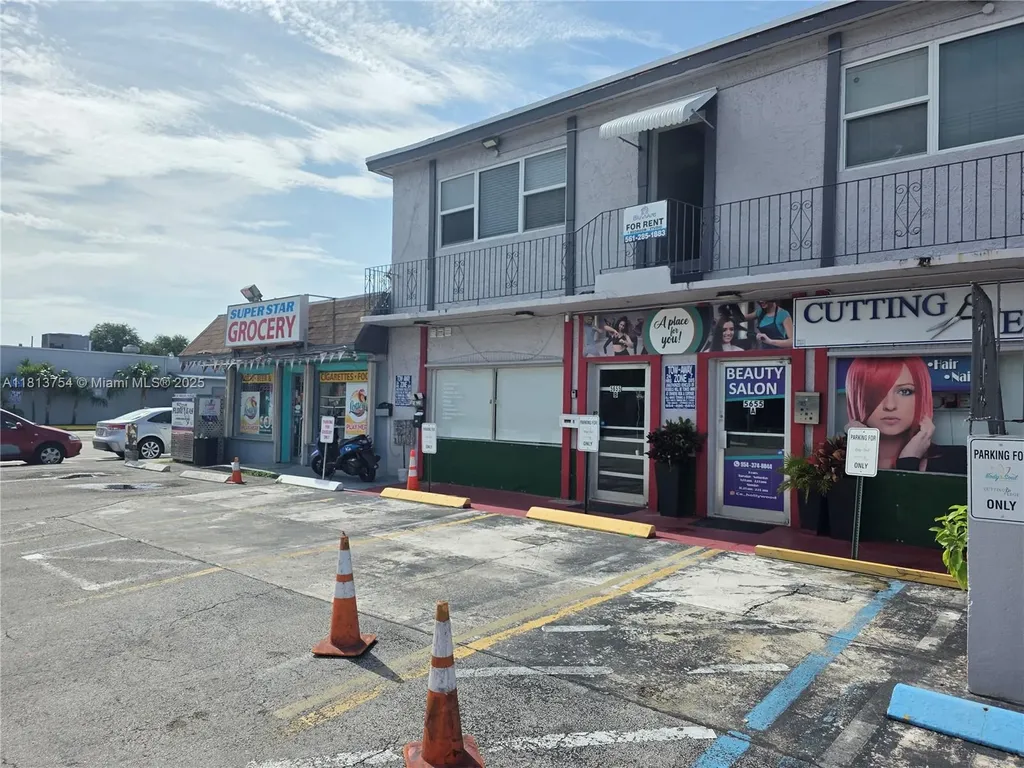 5655 Johnson Street Hollywood FL 33021