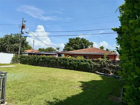 1525 SW 18th Street Miami FL 33145