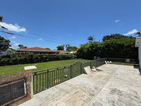 1525 SW 18th Street Miami FL 33145