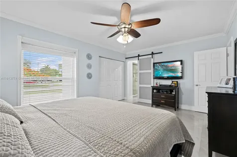 19660 Bel Aire Drive Cutler Bay FL 33157