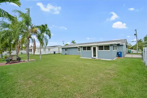 19660 Bel Aire Drive Cutler Bay FL 33157