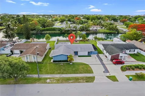 19660 Bel Aire Drive Cutler Bay FL 33157