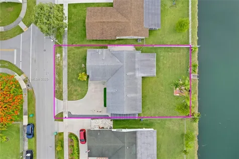 19660 Bel Aire Drive Cutler Bay FL 33157