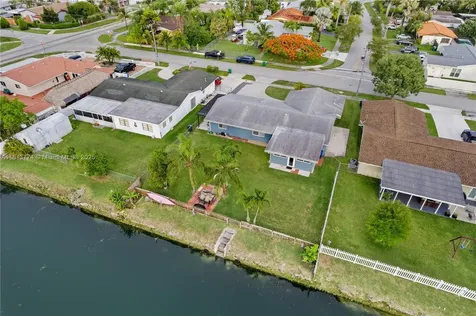 19660 Bel Aire Drive Cutler Bay FL 33157