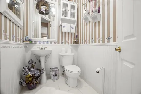 6569 Jog Estates Lane Boynton Beach FL 33437