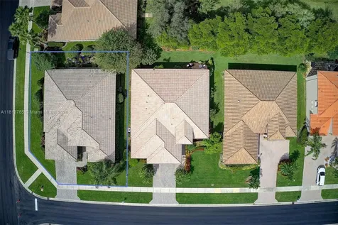 6569 Jog Estates Lane Boynton Beach FL 33437