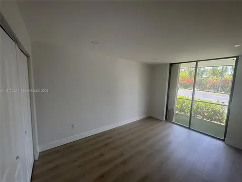10854 N Kendall Drive Miami FL 33176