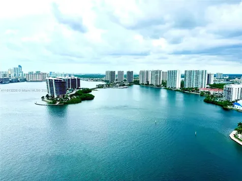 3530 Mystic Pointe Drive Aventura FL 33180