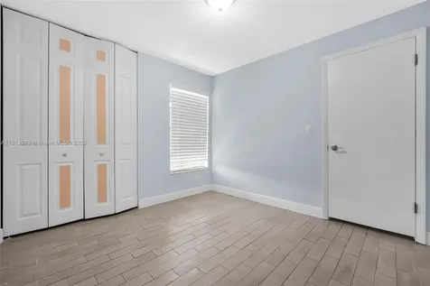 1609 Fairway Road Pembroke Pines FL 33026