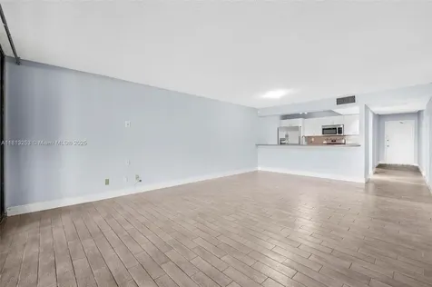 1609 Fairway Road Pembroke Pines FL 33026