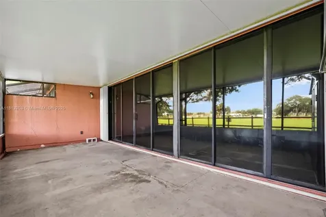1609 Fairway Road Pembroke Pines FL 33026