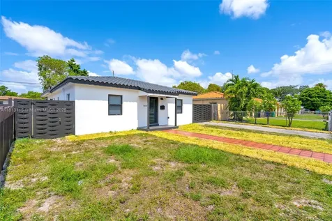 1000 NW 35th Court Miami FL 33125
