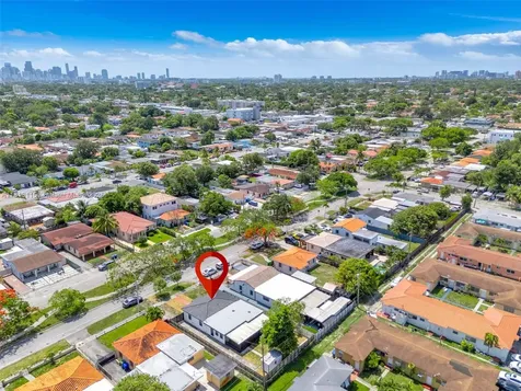 1000 NW 35th Court Miami FL 33125