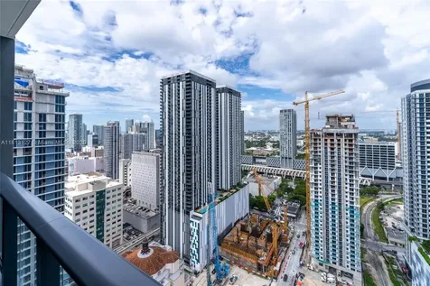 159 NE 6th Street Miami FL 33132