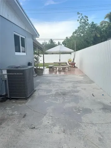 19511 Whispering Pines Road Cutler Bay FL 33157