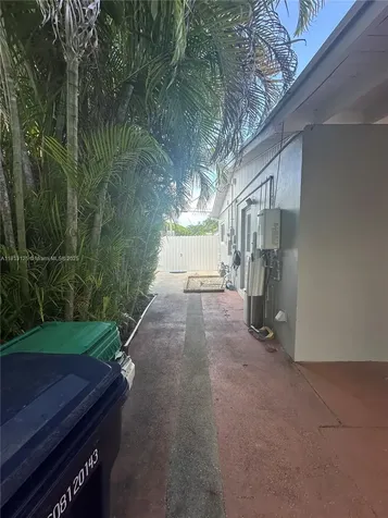 19511 Whispering Pines Road Cutler Bay FL 33157