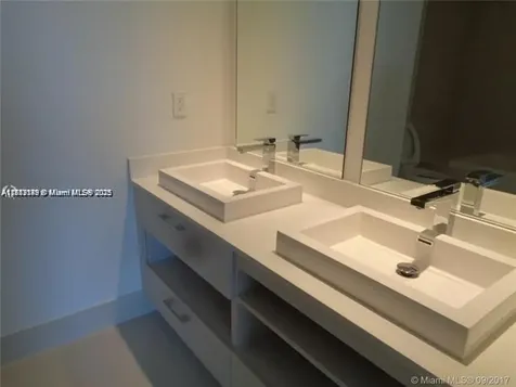 45 SW 9th Street Miami FL 33130