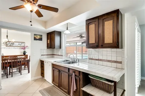 4380 Butternut Street Palm Beach Gardens FL 33410