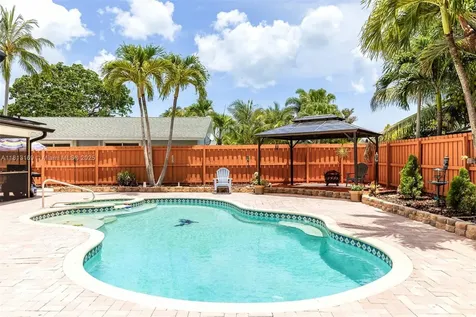 4380 Butternut Street Palm Beach Gardens FL 33410