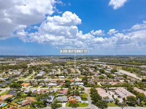 4380 Butternut Street Palm Beach Gardens FL 33410