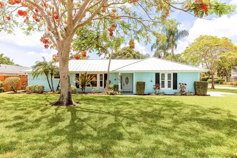 4380 Butternut Street Palm Beach Gardens FL 33410