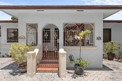 525 NW 32nd Avenue Miami FL 33125