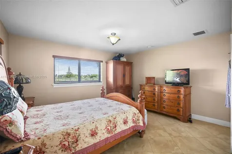 13101 SW 205th Avenue Miami FL 33196