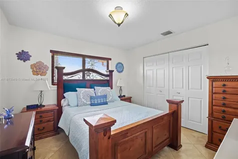 13101 SW 205th Avenue Miami FL 33196