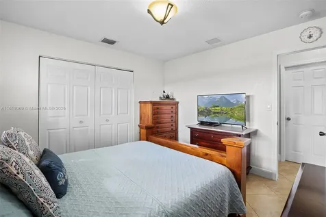 13101 SW 205th Avenue Miami FL 33196