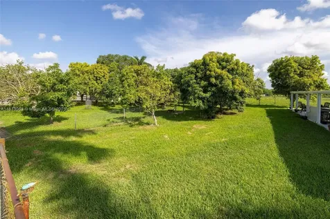13101 SW 205th Avenue Miami FL 33196