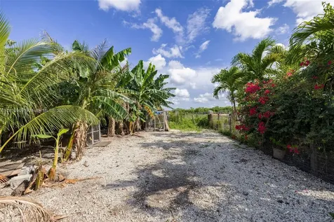 13101 SW 205th Avenue Miami FL 33196