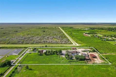 13101 SW 205th Avenue Miami FL 33196