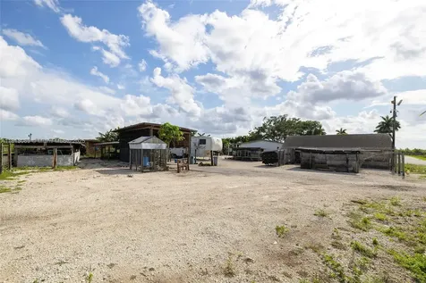 13101 SW 205th Avenue Miami FL 33196