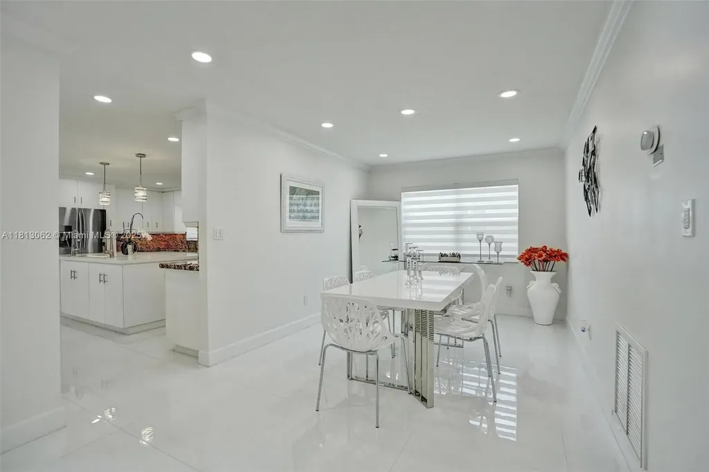 8438 NW 26th Drive Coral Springs FL 33065