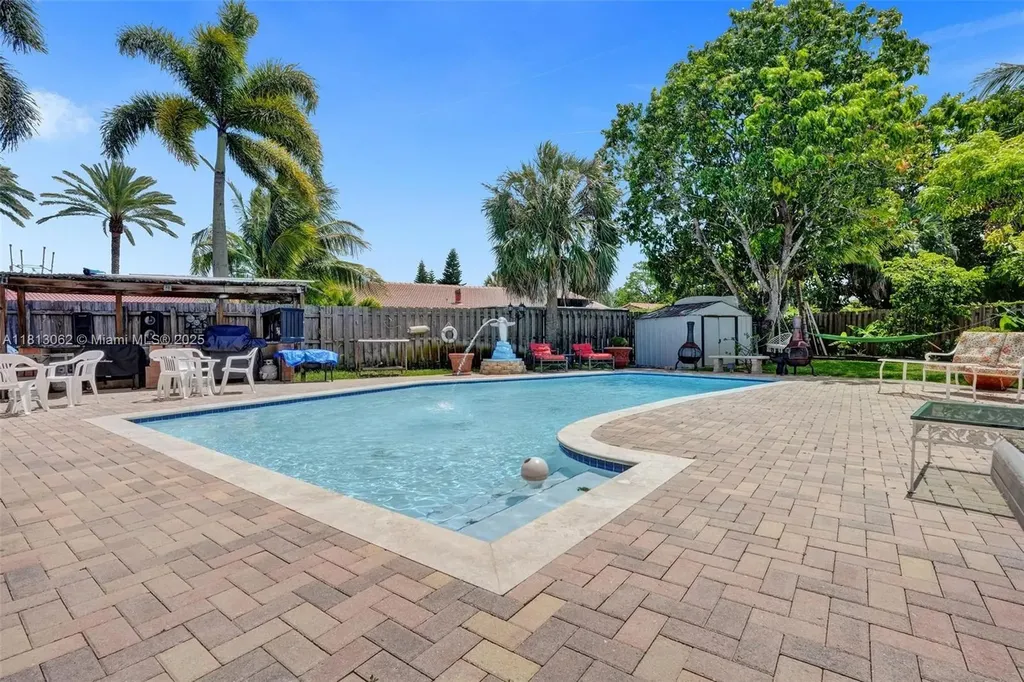 8438 NW 26th Drive Coral Springs FL 33065