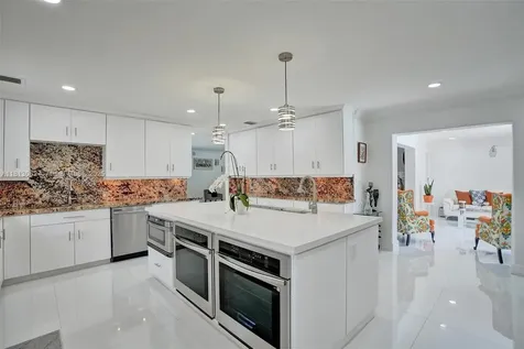 8438 NW 26th Drive Coral Springs FL 33065