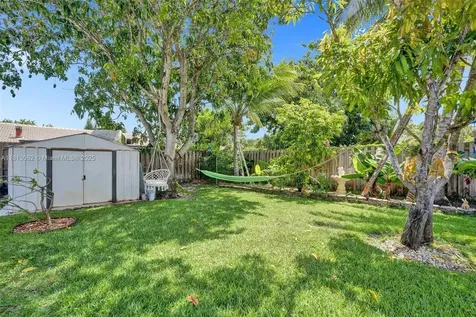 8438 NW 26th Drive Coral Springs FL 33065