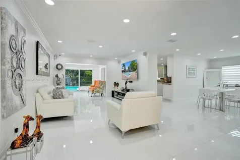8438 NW 26th Drive Coral Springs FL 33065