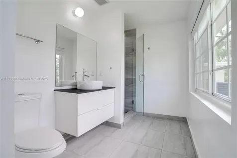 1201 S Biscayne Point Road Miami Beach FL 33141