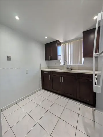 19080 NE 3rd Court Miami FL 33179