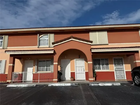 6823 W 36th Avenue Hialeah FL 33018